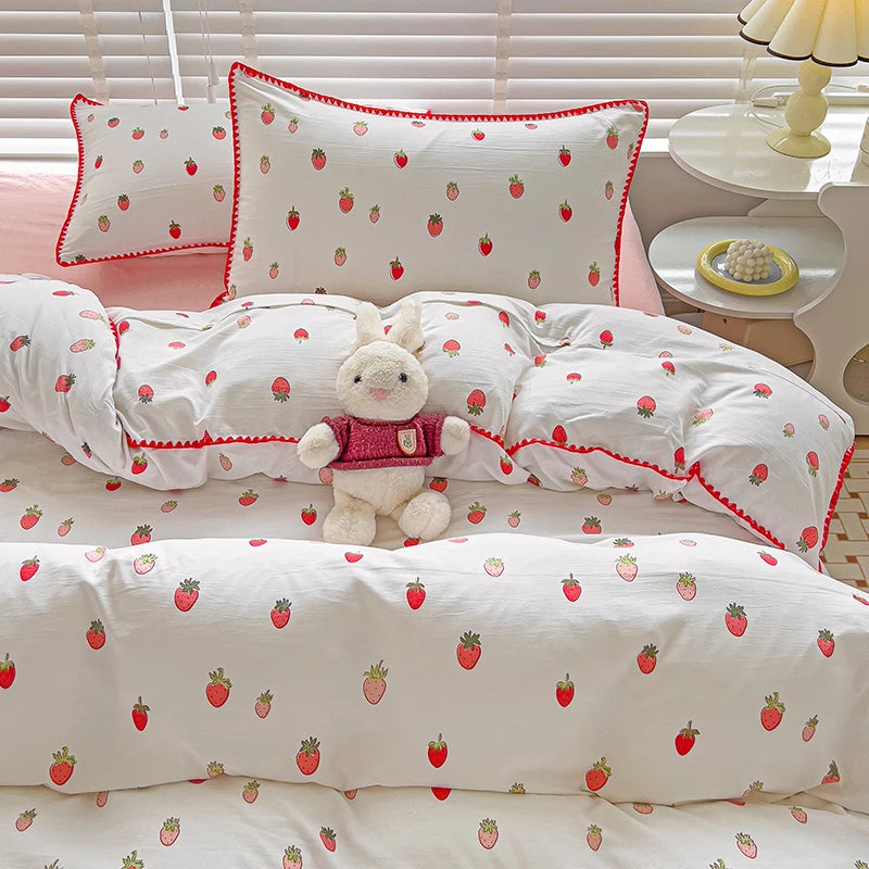 Cute Strawberry Duvet Cover Set with Flat Sheet Pillowcase No filler Queen Double Girls Kids Home Decor Washed Cotton Bed Linens