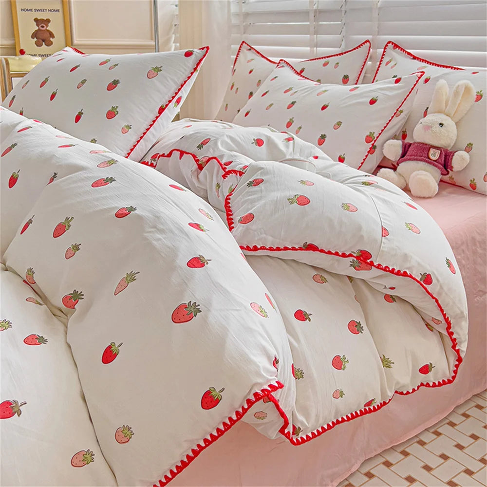 Cute Strawberry Duvet Cover Set with Flat Sheet Pillowcase No filler Queen Double Girls Kids Home Decor Washed Cotton Bed Linens