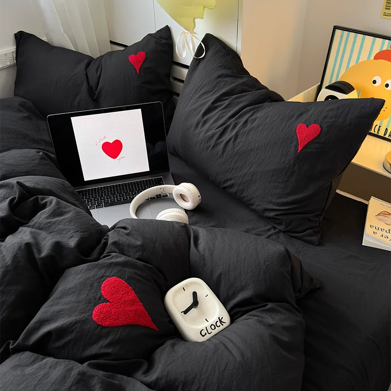 Black Nordic Duvet Cover Set - Heart Embroidery, 4-Piece, Luxury Bedding